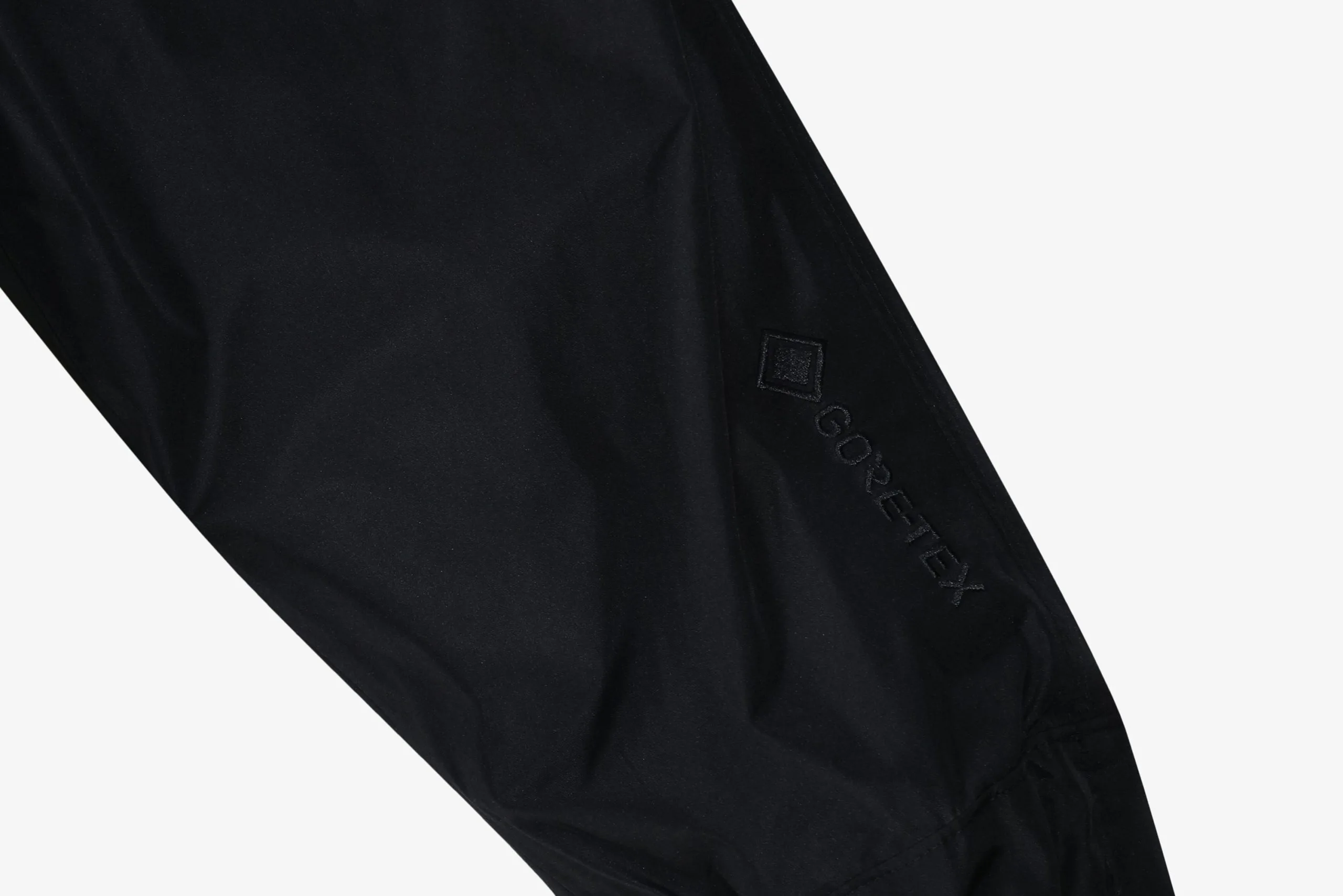 Nike Sportswear Storm-Fit ADV Tech Pack GTX Parka 4 Nike Sportswear Storm-Fit ADV Tech Pack GTX Parka - Image 4