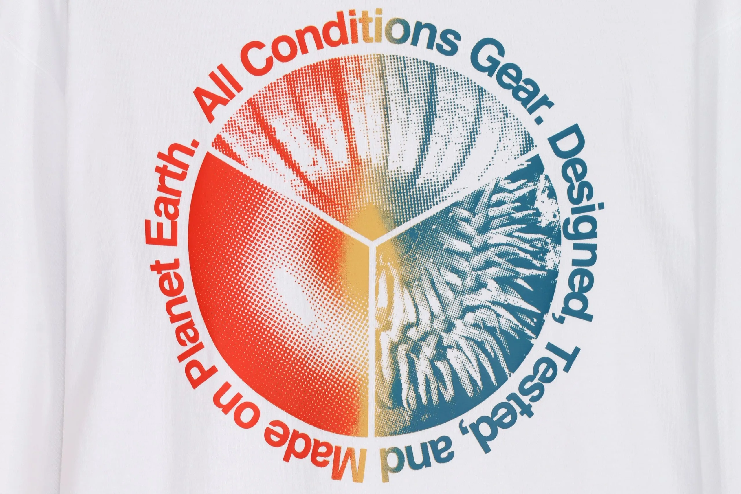 Nike ACG Cosmic Coast LS Tee 3 Nike ACG Cosmic Coast LS Tee - Image 3