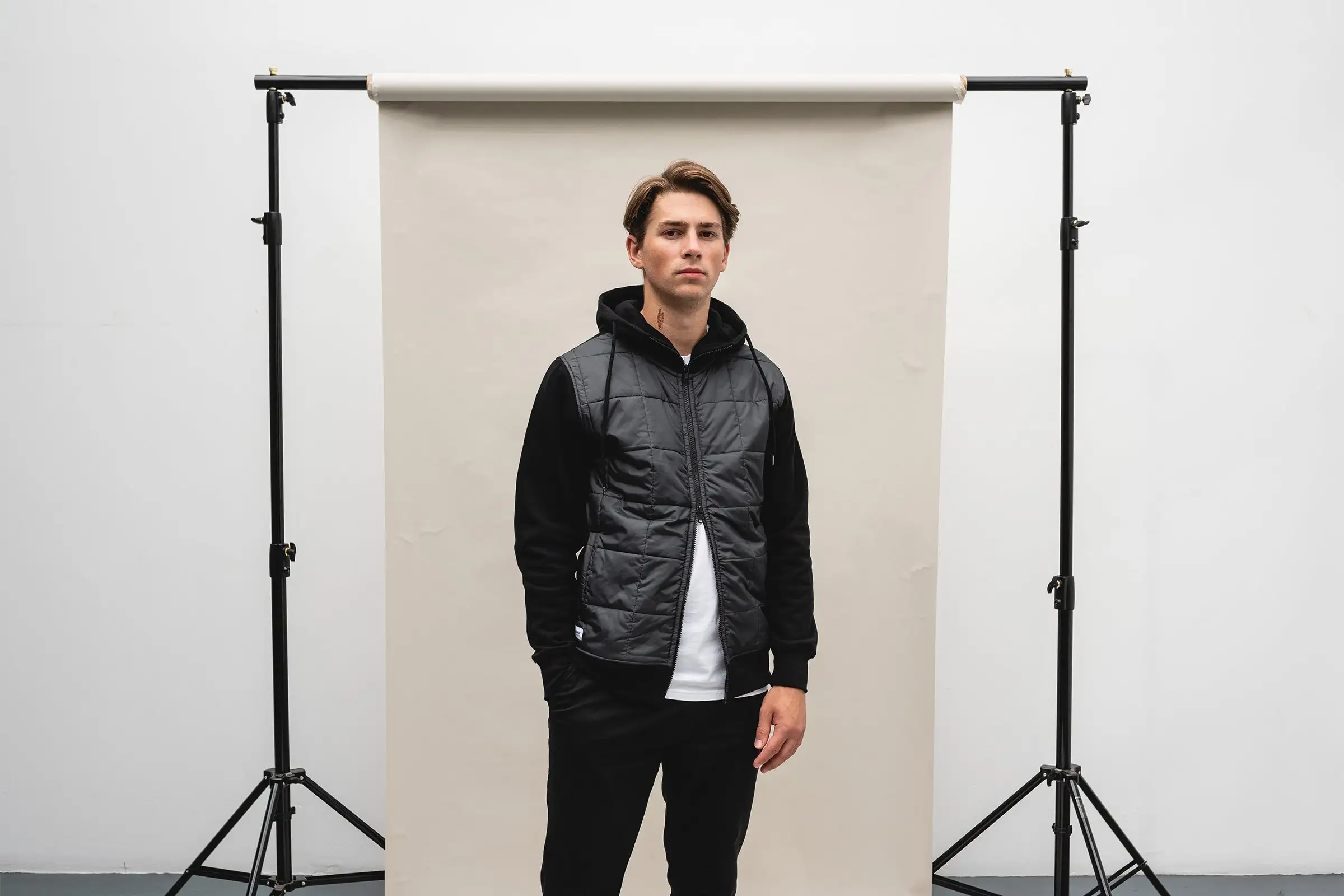 Hanon Padded Hoodie 5 Hanon Padded Hoodie - Image 5